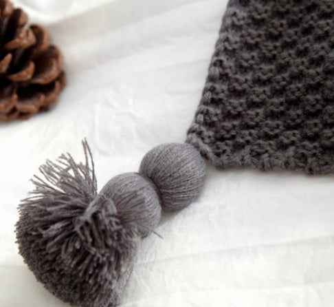 Nordic Knit Ball Blanket – Cozy Wool for Leisure