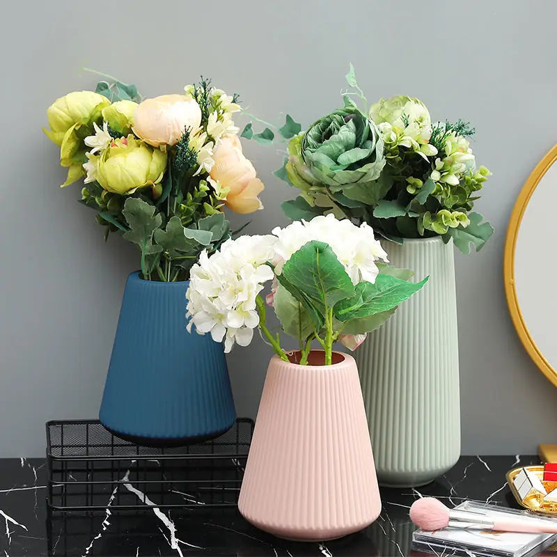 Morandi Style Plastic Vase for Living Room Decor