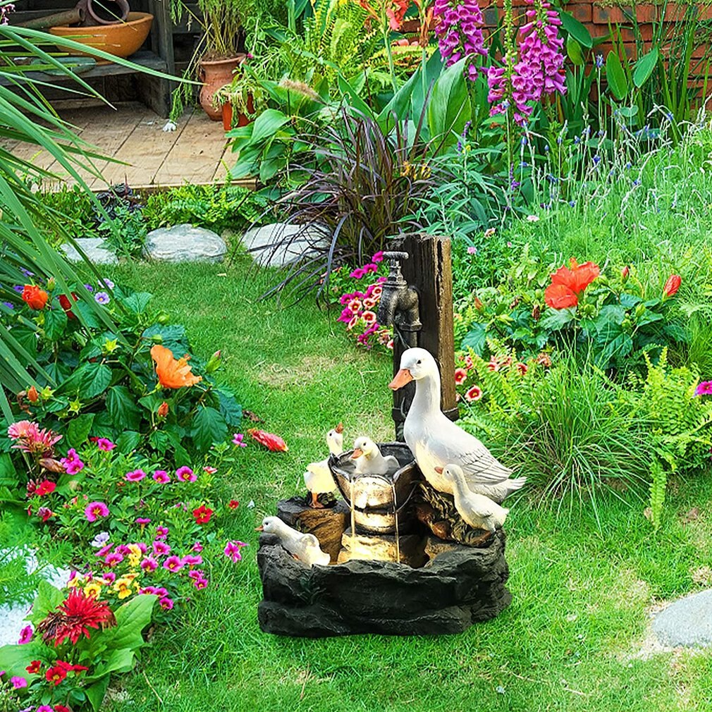 Solar Power Resin Duck Family Patio Fountain Garden Decoration Outdoor Landscape