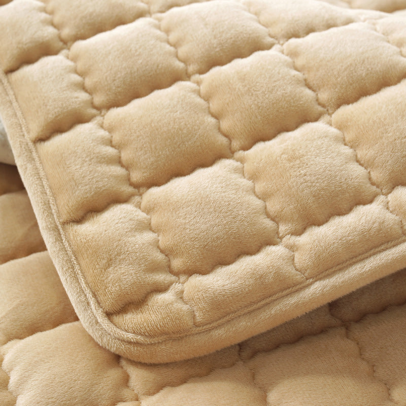 Soft Plush Sofa Cover – Protection and Style