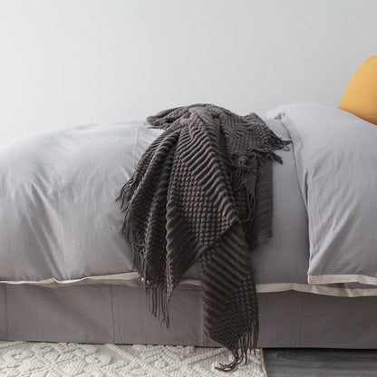 Cozy Small Nap Blanket for Comfort and Warmth