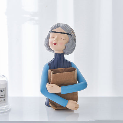 Girl Figurine Resin Sculpture | Abstract Art | Nordic Home Decor