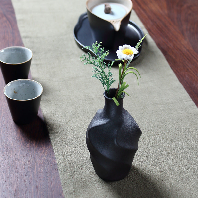 Ceramic Vase for Dried Flowers - Simulated Dry Flower Design