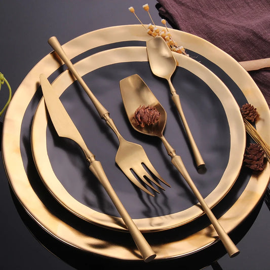 Gold Stainless Steel Cutlery Set - Modern Dinnerware for Elegant Dining