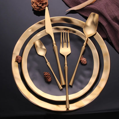 Gold Stainless Steel Cutlery Set - Modern Dinnerware for Elegant Dining