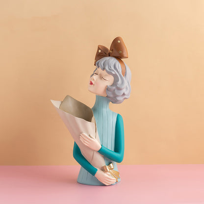 Girl Figurine Resin Sculpture | Abstract Art | Nordic Home Decor